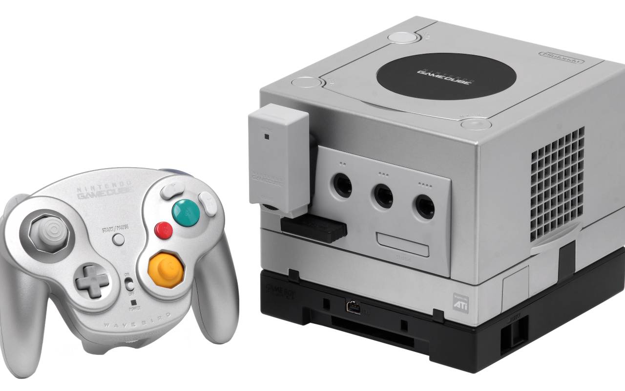 un prototipo di Nintendo GameCube è stato ritrovato da un collezionista appassionato di console vecchie di anni - www.newsvideogame.it